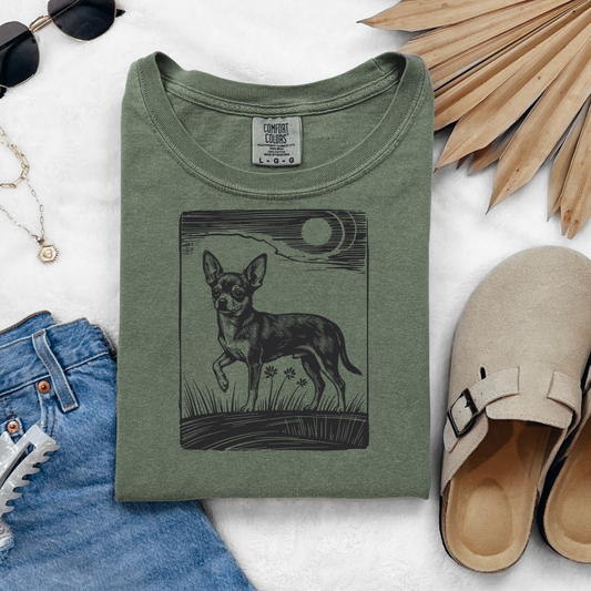 Chihuahua Shirt Vintage Dog Shirt Western Graphic Tee Rustic Dog Lover Shirt Cute Chihuahua Tee Comfort Colors Dog Mom Shirt Gift